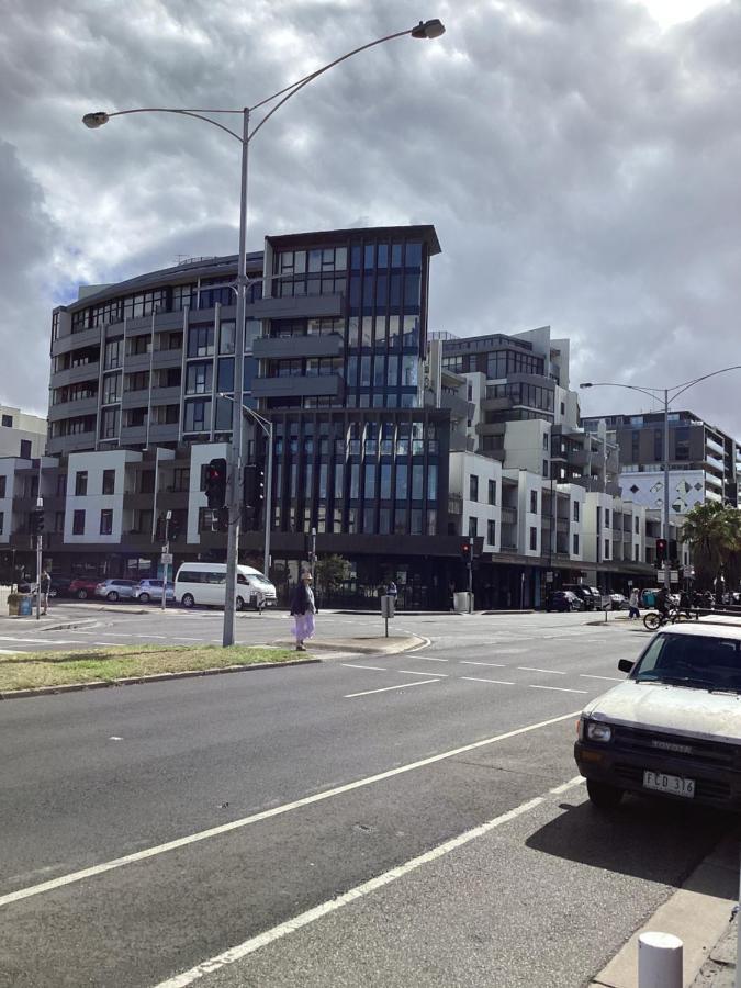 In The Heart Of Port Melbourne Apartman Kültér fotó